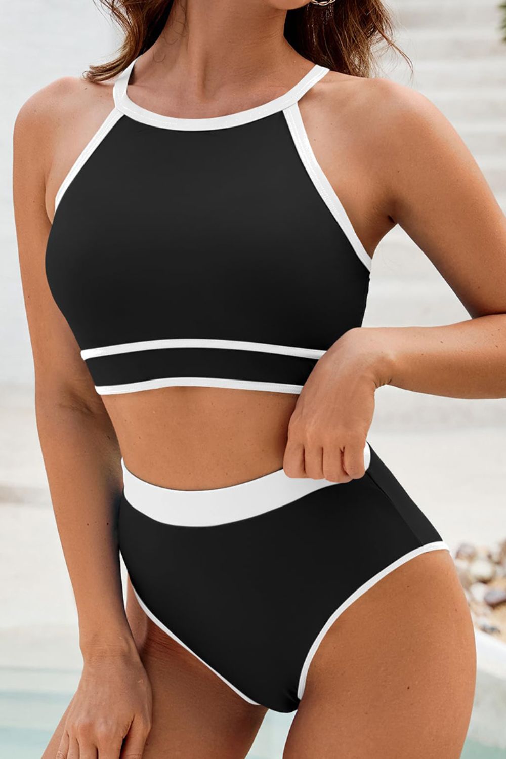 Conjunto de bikini con ribetes entrecruzados en contraste